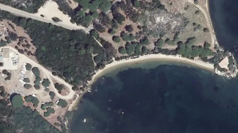 Vue aérienne : Plage Canicciola