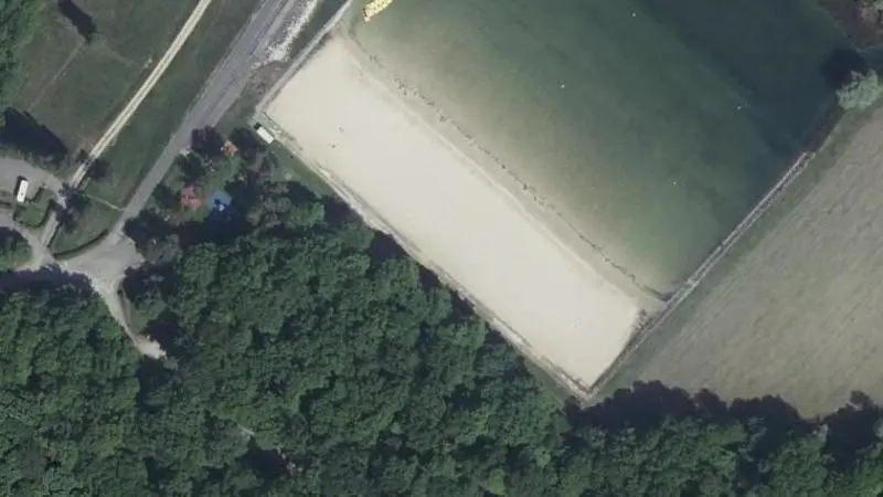 Vue aérienne : Plage de la Presqu'Île de Larzicourt