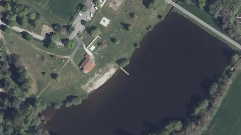 Vue aérienne : Plan d'eau Villeneuve