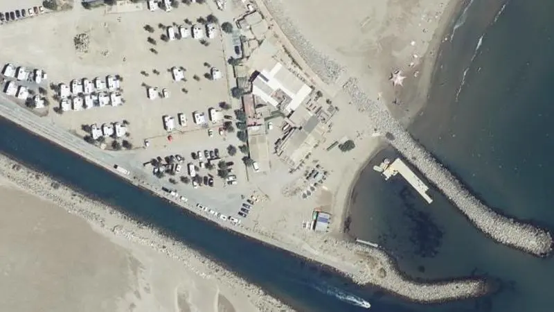 Vue aérienne : Base nautique des chalets - GRUISSAN
