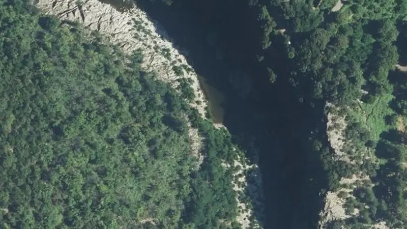 Vue aérienne : Plage du Chassezac