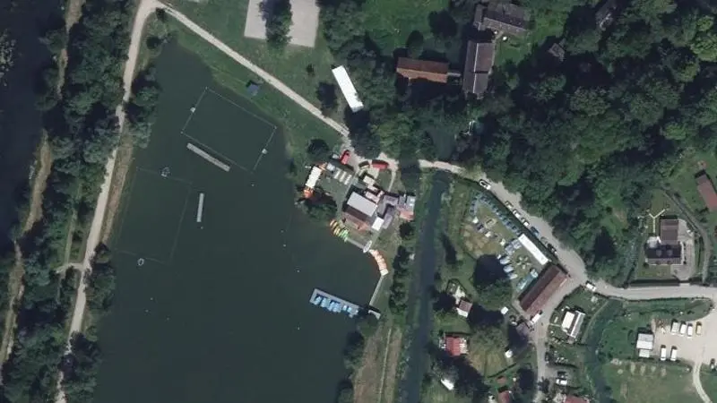 Vue aérienne : Base nautique de Lœuilly
