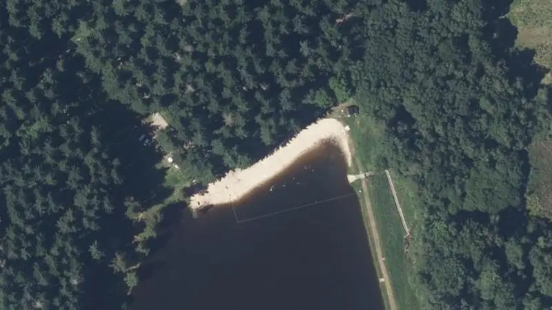 Vue aérienne : Plan d'eau de la Foret