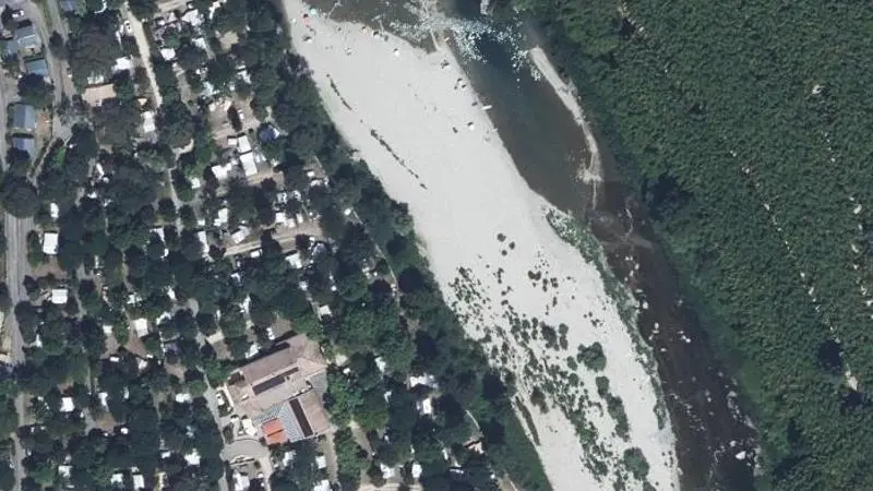 Vue aérienne : Plage du Gardon