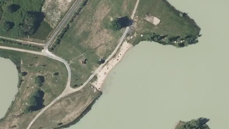 Vue aérienne : Lac des Nauves