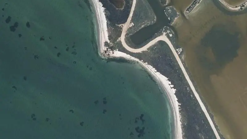 Vue aérienne : Plage de Champigny