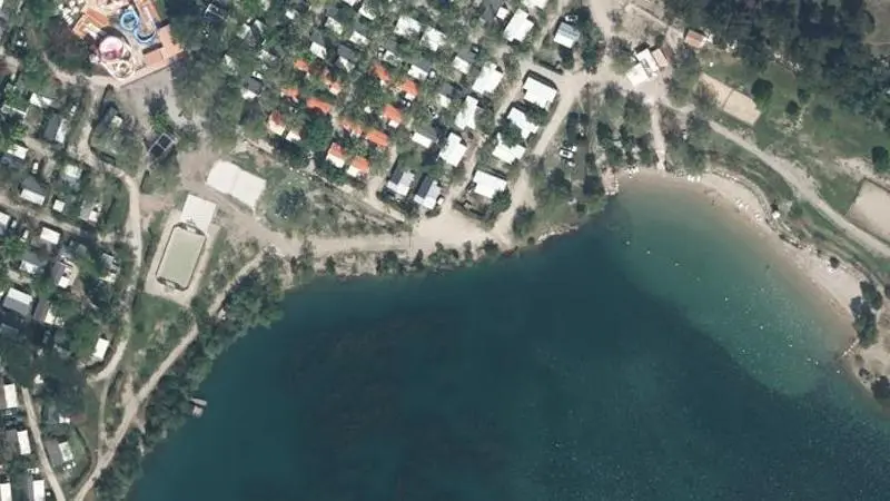Vue aérienne : Plan d'eau du Camping Val Durance