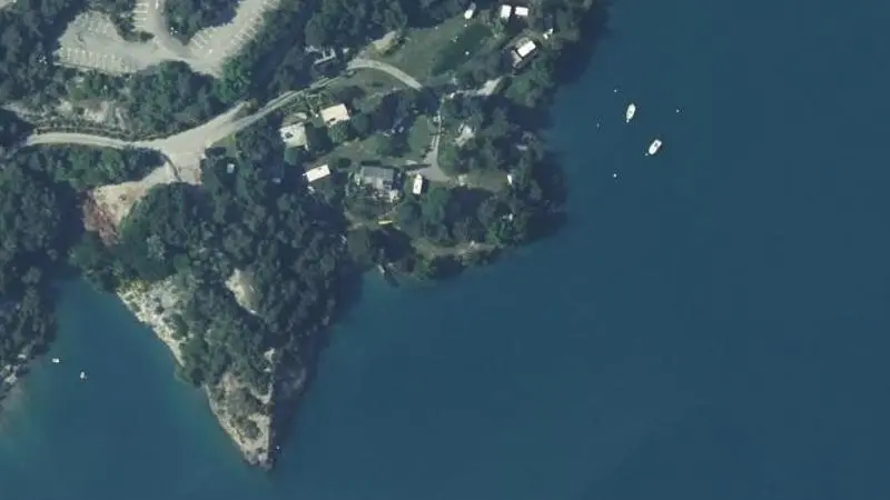 Vue aérienne : Amicale du Roussillon