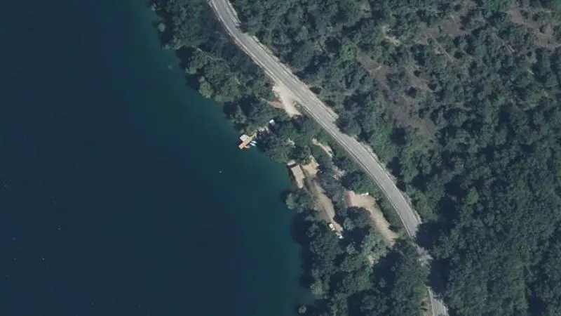 Vue aérienne : Plage de la petite ruine