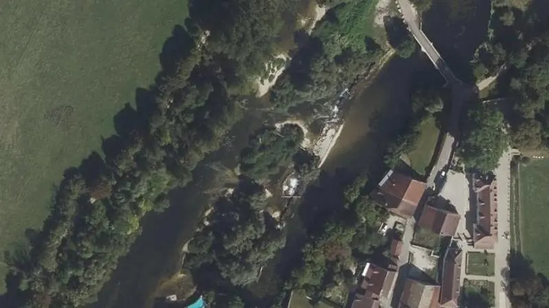 Vue aérienne : Plage de la Loue