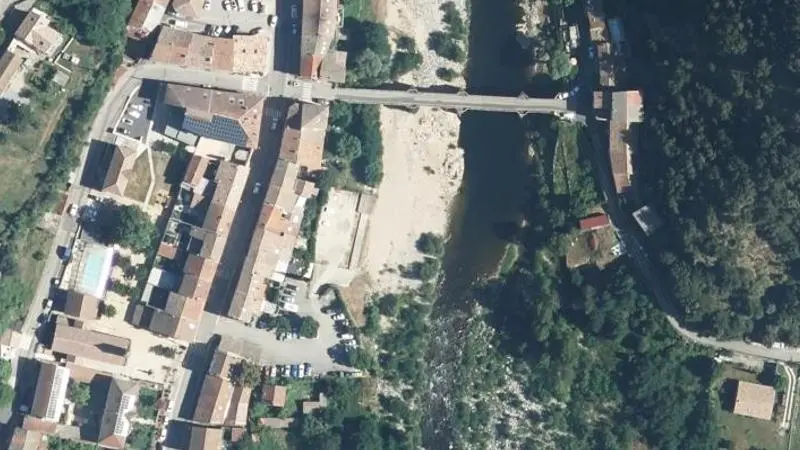 Vue aérienne : Plage de l'Ardèche