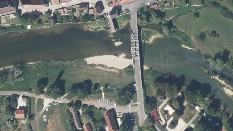 Vue aérienne : Plage de la Loue