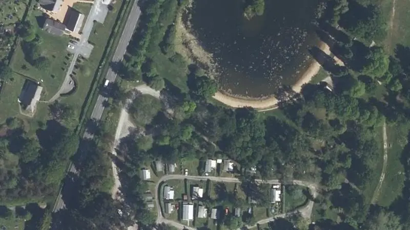 Vue aérienne : Etang des Brieres du Bourg