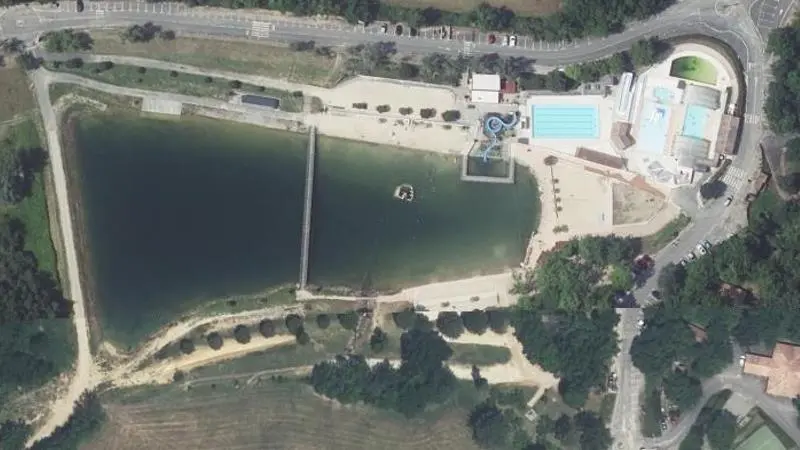 Vue aérienne : Lac Plage Cote Toboggan