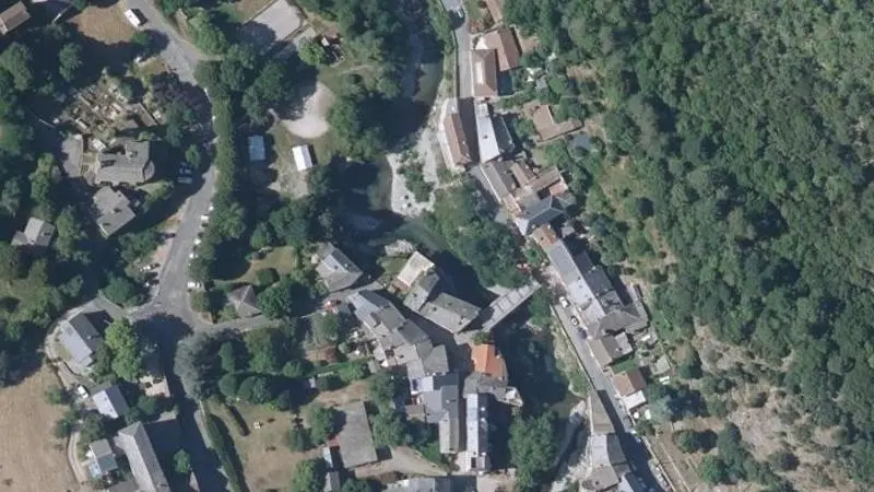 Vue aérienne : Baignade du Gardon de Sainte-Croix