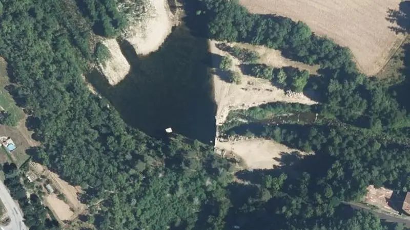 Vue aérienne : Le Doux a la Plage des Salins