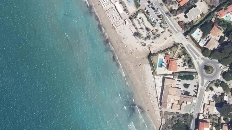 Vue aérienne : Plage les Lecques St-Come Est