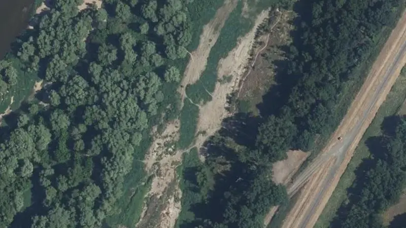 Vue aérienne : Plage dite du « Bout du monde »