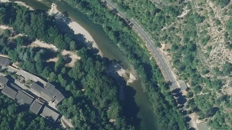 Vue aérienne : Base de Plein Air