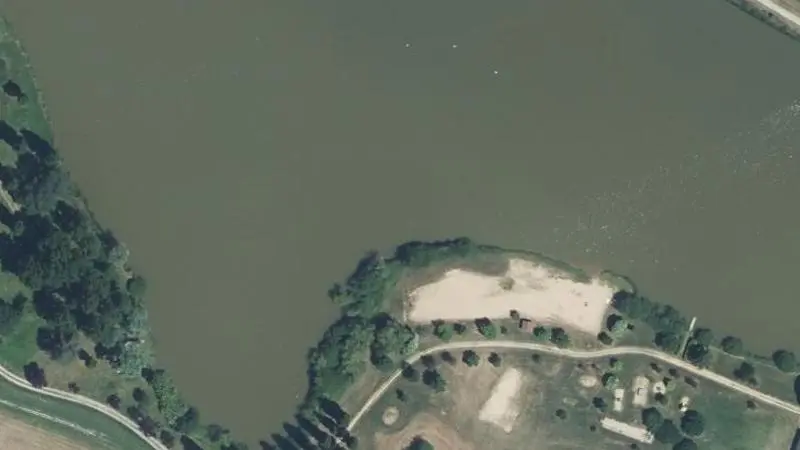 Vue aérienne : Plan d'eau Communal