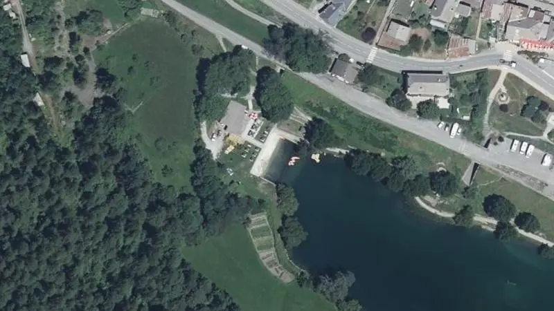 Vue aérienne : Plan d'eau du Village