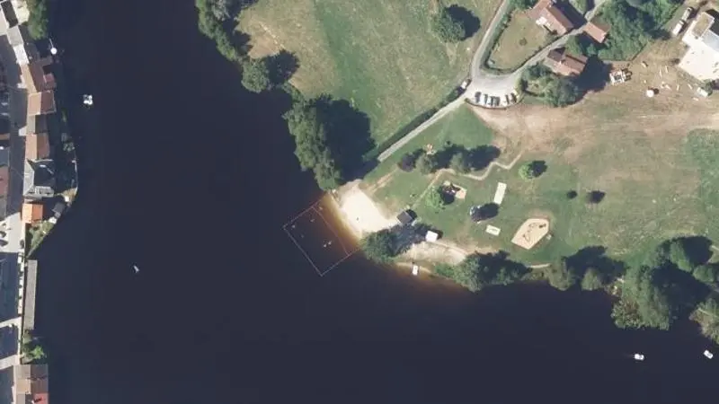 Vue aérienne : Etang du Bourg de Peyrat-Le-Chateau