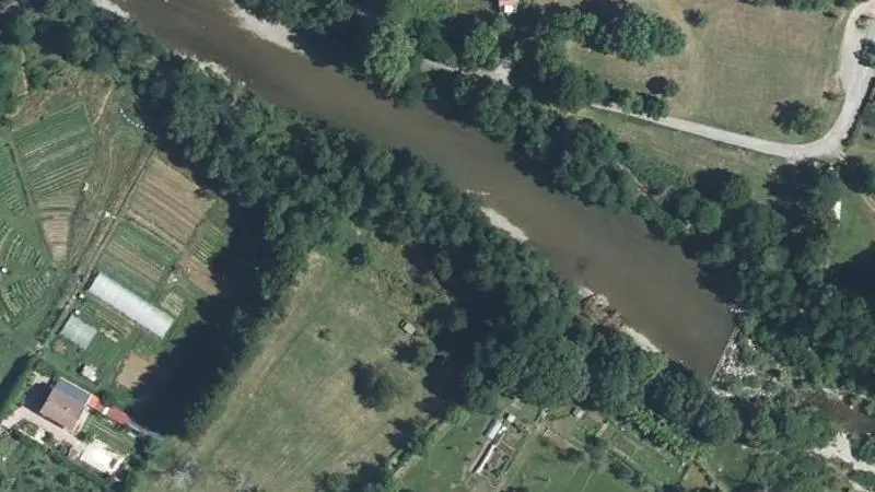 Vue aérienne : Le Plan d'eau du Luech