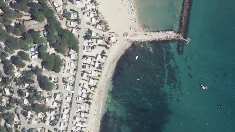 Vue aérienne : Plage la Faviere