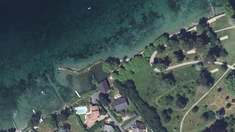 Vue aérienne : Plage du Léman