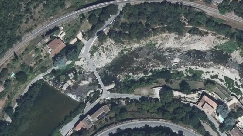 Vue aérienne : Baignade du Gardon de Saint-Jean