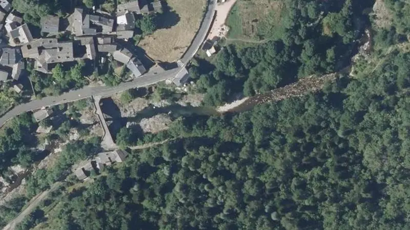 Vue aérienne : Vieux Pont