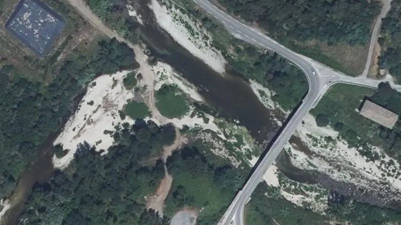 Vue aérienne : Baignade du Gardon de Saint-Jean