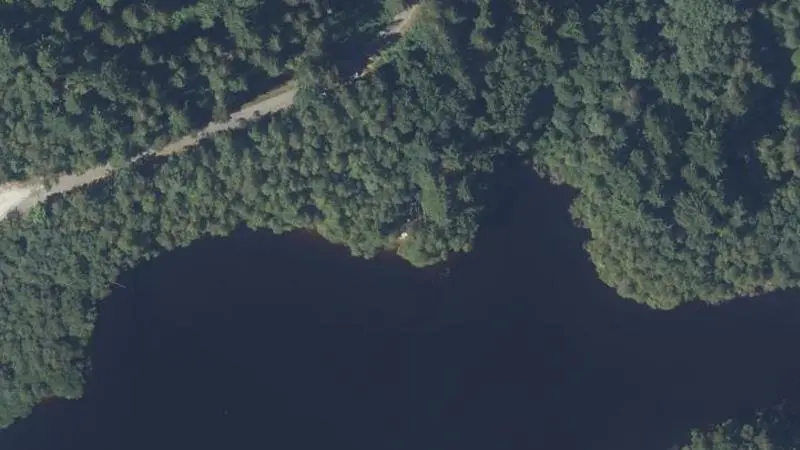 Vue aérienne : Plage du lac de la Vaud Gelade