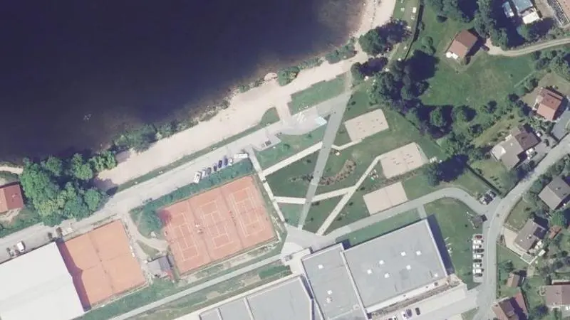 Vue aérienne : Quai du Locle