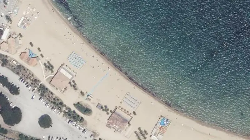 Vue aérienne : Plage Cogolin