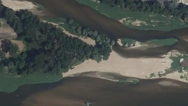 Vue aérienne : Baignade de la Loire
