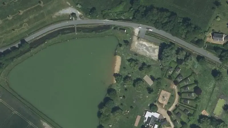 Vue aérienne : Plan d'eau de Fontaine-Guerin