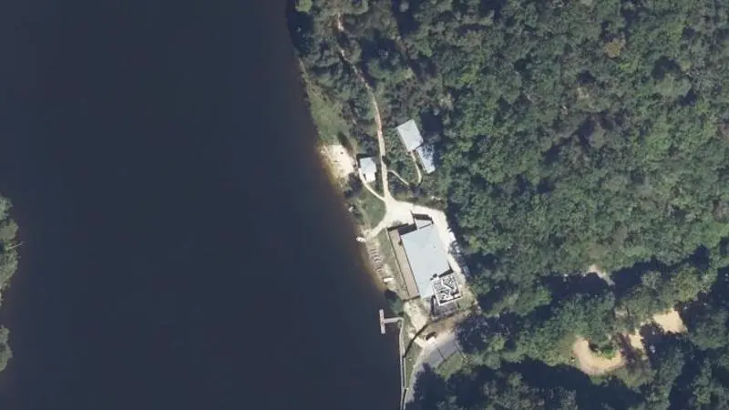 Vue aérienne : L'Etang de Ruffaud