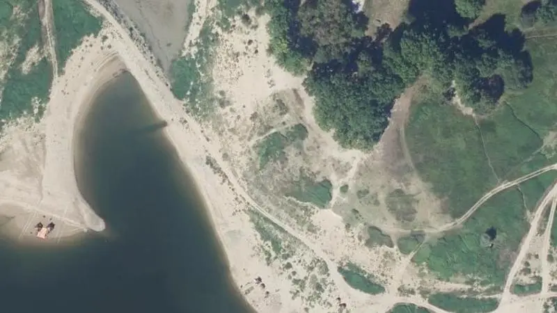 Vue aérienne : Baignade de Réservoir de Pannecière-Chaumard