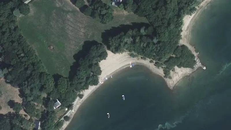 Vue aérienne : Plage du lac de Pareloup