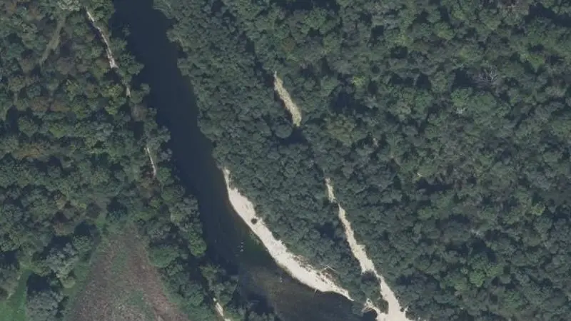 Vue aérienne : Plage de la Loue
