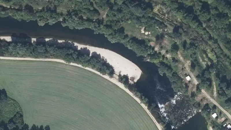 Vue aérienne : Plage de la Loue
