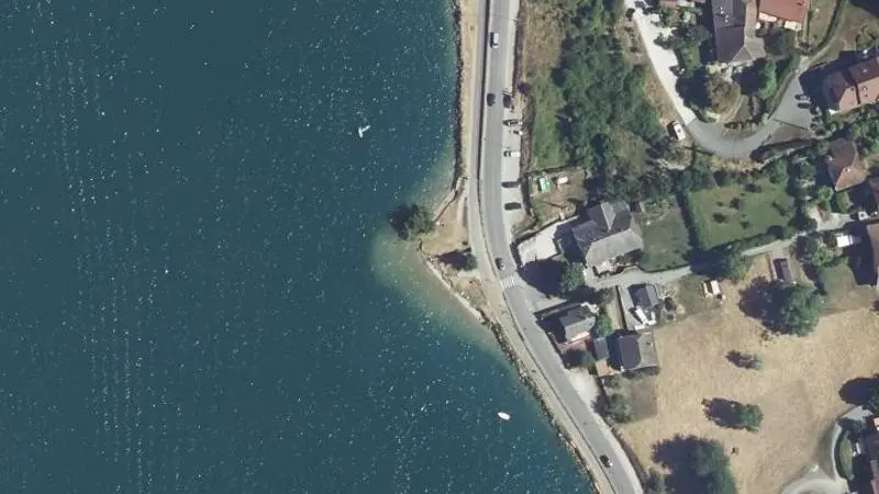 Vue aérienne : Plage de la Balmette