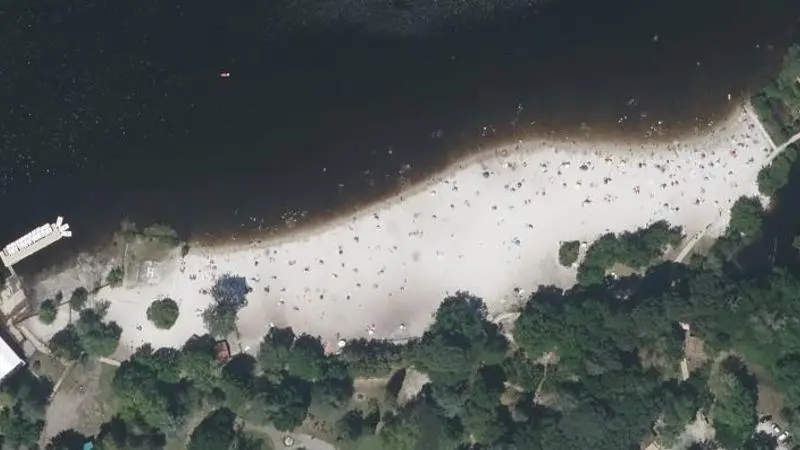 Vue aérienne : Plage du lac de Lamothe
