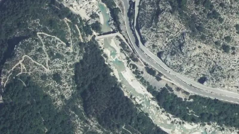 Vue aérienne : Les Gorges de la Meouge