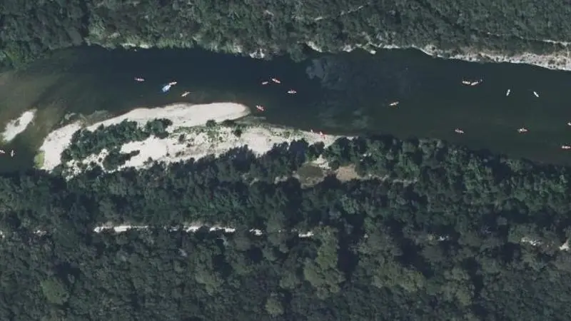 Vue aérienne : Plage du Gardon