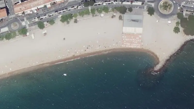 Vue aérienne : Plage les Sablettes