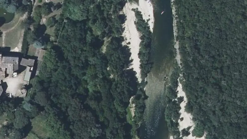 Vue aérienne : Plage du Gardon