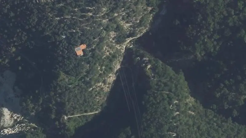 Vue aérienne : Baignade du vallon de Carleva