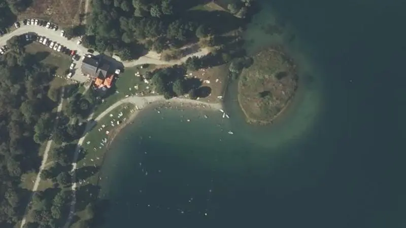 Vue aérienne : Plan d'eau des Hurtieres